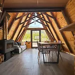 Chalet алпийска в полите рила *