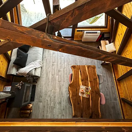 Chalet алпийска в полите рила *