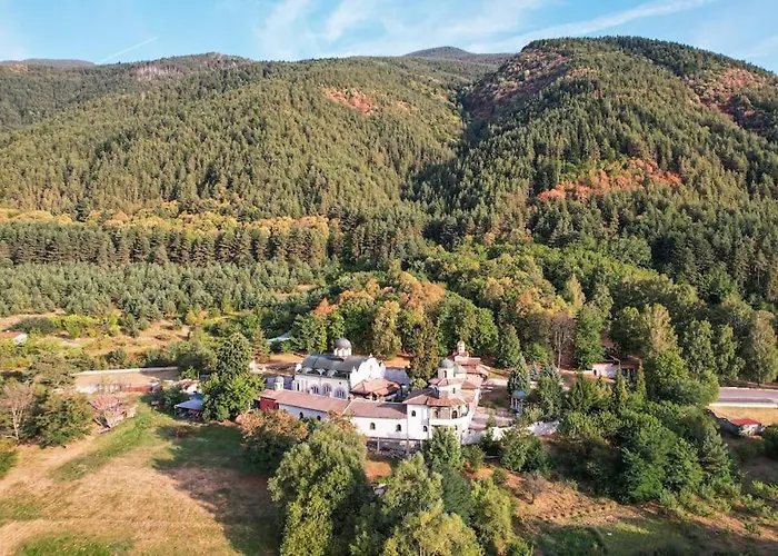 샬레 алпийска в полите рила Resilovo